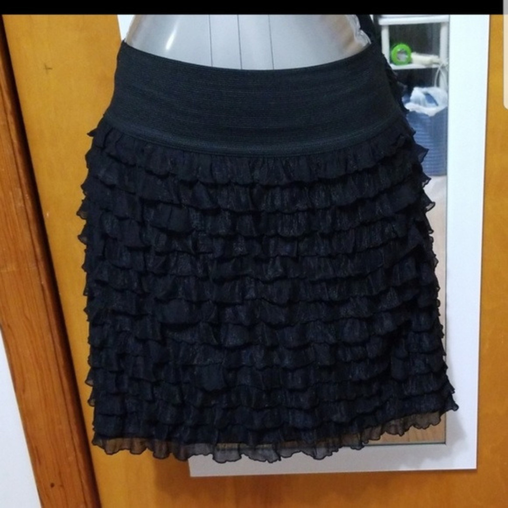 *NWOT* Express Ruffle Layer Mini Skirt